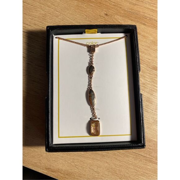 Color Street NIB Dangle Pendant Necklace in Rose Gold Plated - Picture 1 of 5
